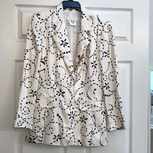 Pre-owned ESCADA